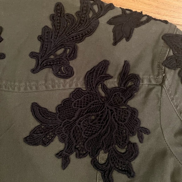 Halogen Lace Detail Jacket - Picture 11 of 11